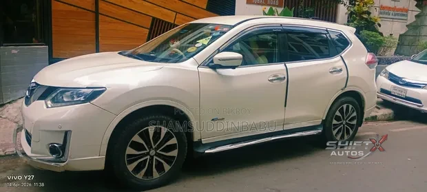Nissan Xtrail Hybrid 2015