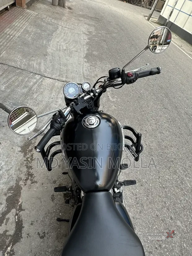 Royal Enfield Meteor 350 2025 Black
