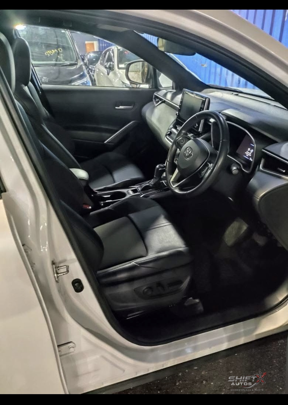 Corolla Cross 2023 Z Leather Panoramic Roof