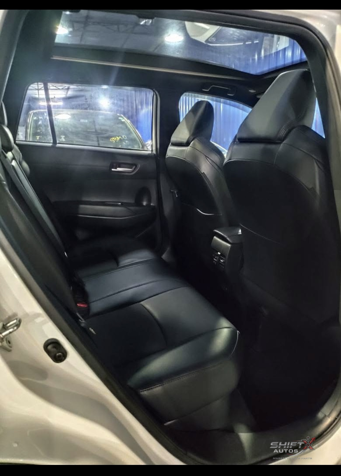 Corolla Cross 2023 Z Leather Panoramic Roof
