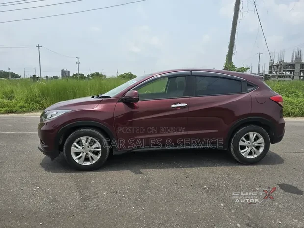 Honda Vezel 2015 Red Wine