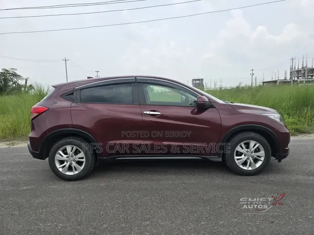 Honda Vezel 2015 Red Wine