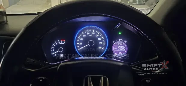 Honda Vezel 2015 Red Wine