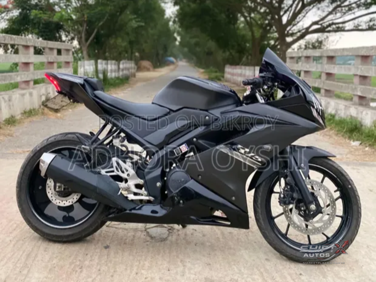 Yamaha R15 V3 2022 Black
