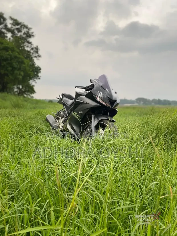 Yamaha R15 V3 2022 Black