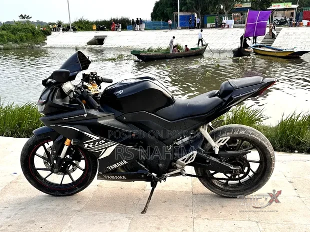 Yamaha R15 V3 2020 Black