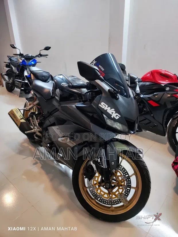 Yamaha R15 2018 Black