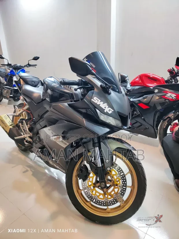 Yamaha R15 2018 Black