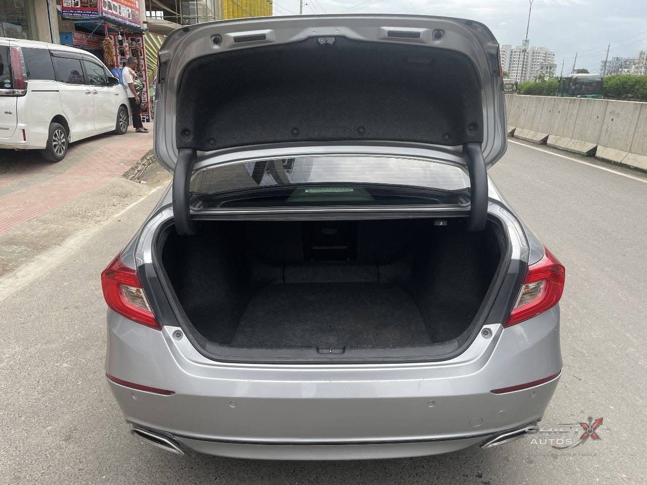 Honda Accord 2021 Silver