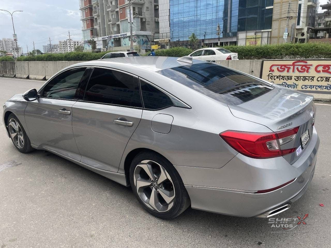 Honda Accord 2021 Silver