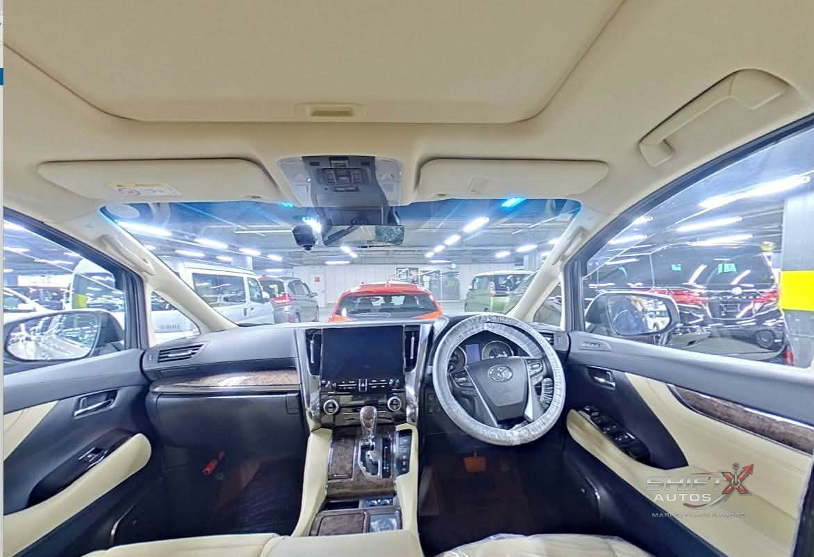 Toyota Alphard Executive Lounce Pkg 2021 Hyb