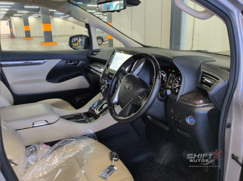 Toyota Alphard Executive Lounce Pkg 2021 Hyb