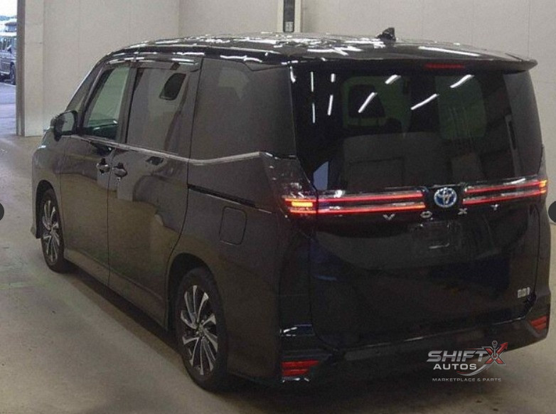 Toyota Voxy S-Z Pkg 2023 Hyb