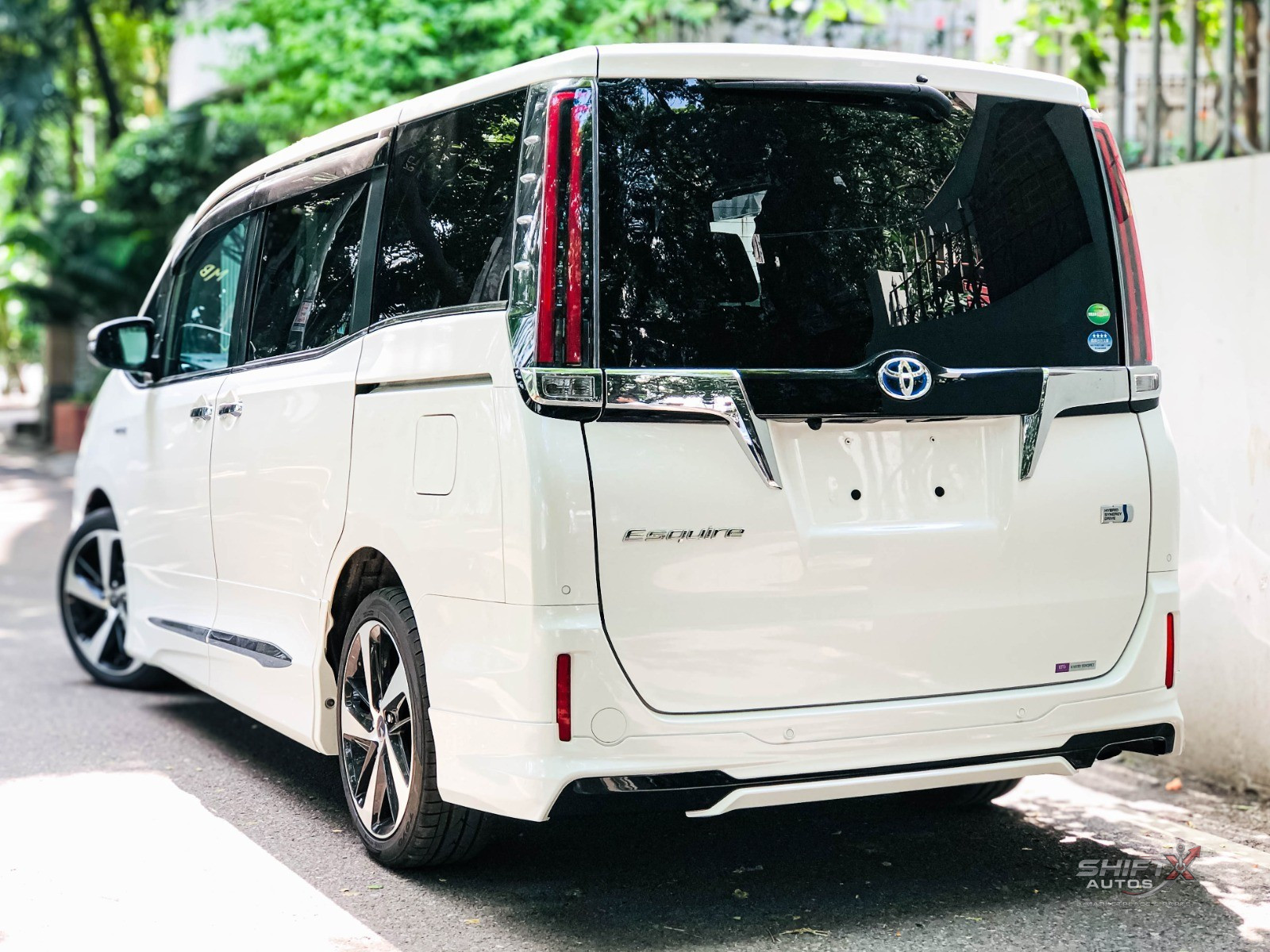 Toyota Esquire Gi Pkg 2020 Hyb (Body kit)