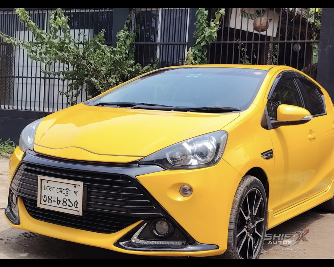 Toyota Aqua Hybrid 2014 GS Package