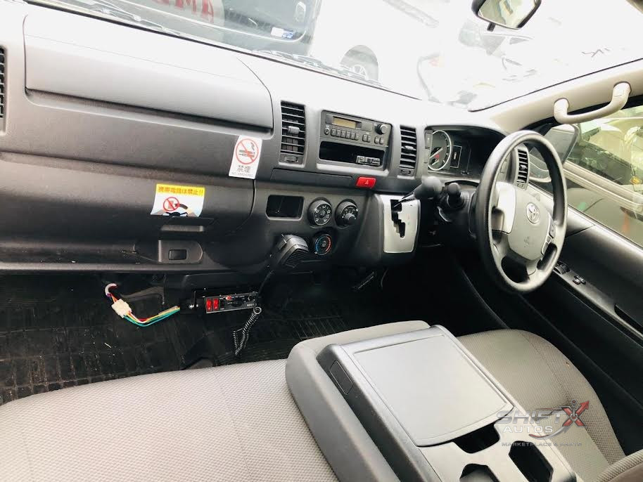 Toyota Hiace Ambulance Dx Pkg 2020