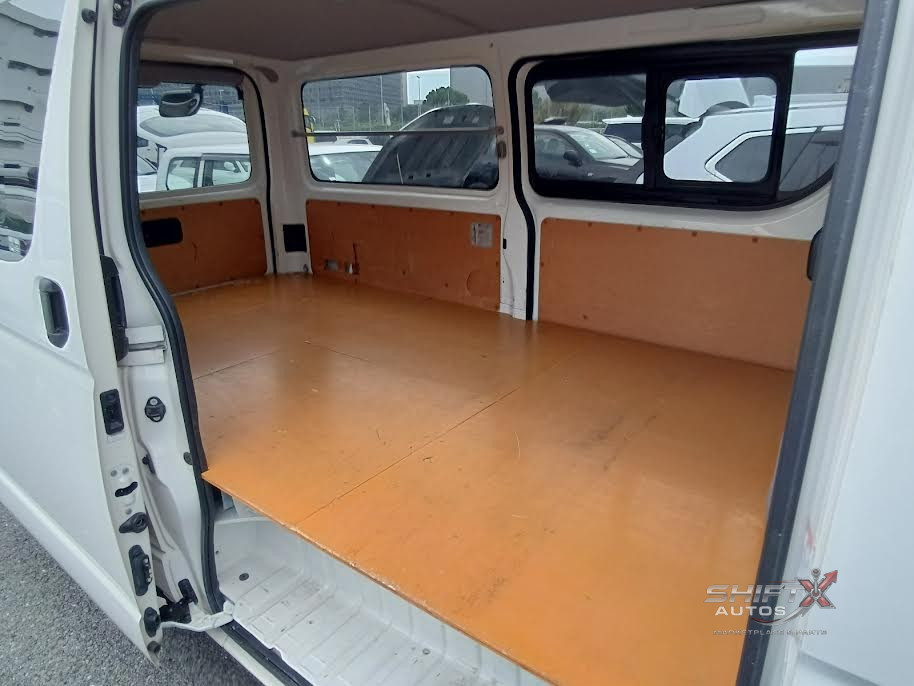 Toyota Hiace Ambulance Dx Pkg 2020