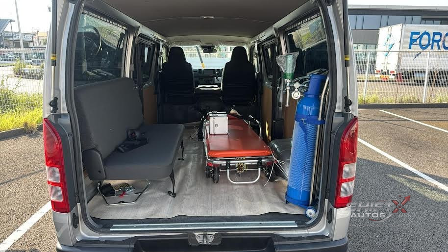 Toyota Hiace Ambulance Dx Pkg 2020