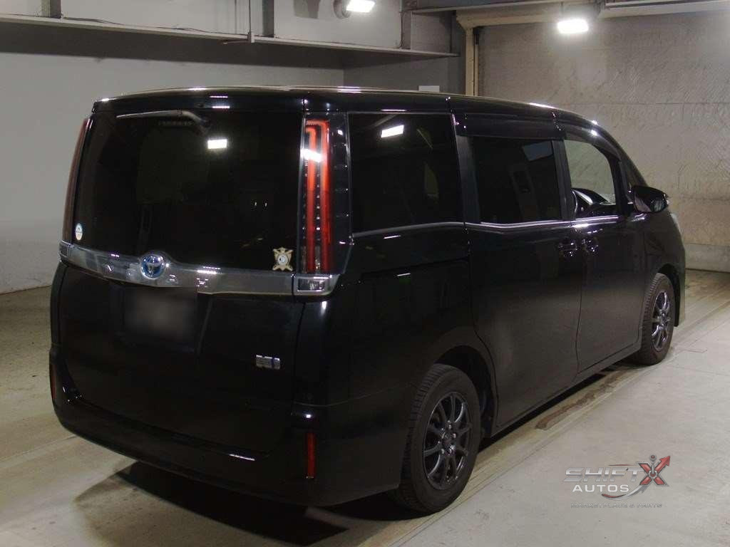 Toyota Noah G Pkg 2021 Hyb