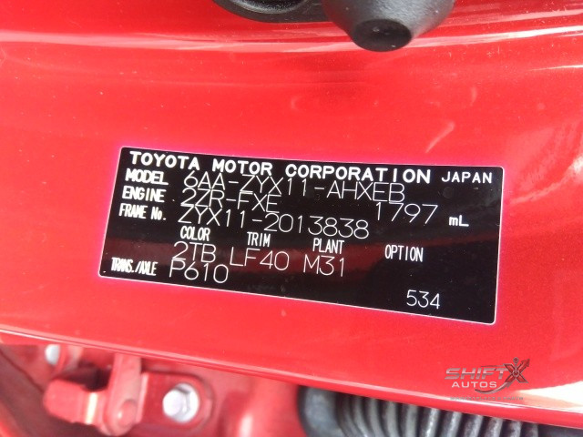 Toyota C-HR G Pkg 2020 (Two Tone)