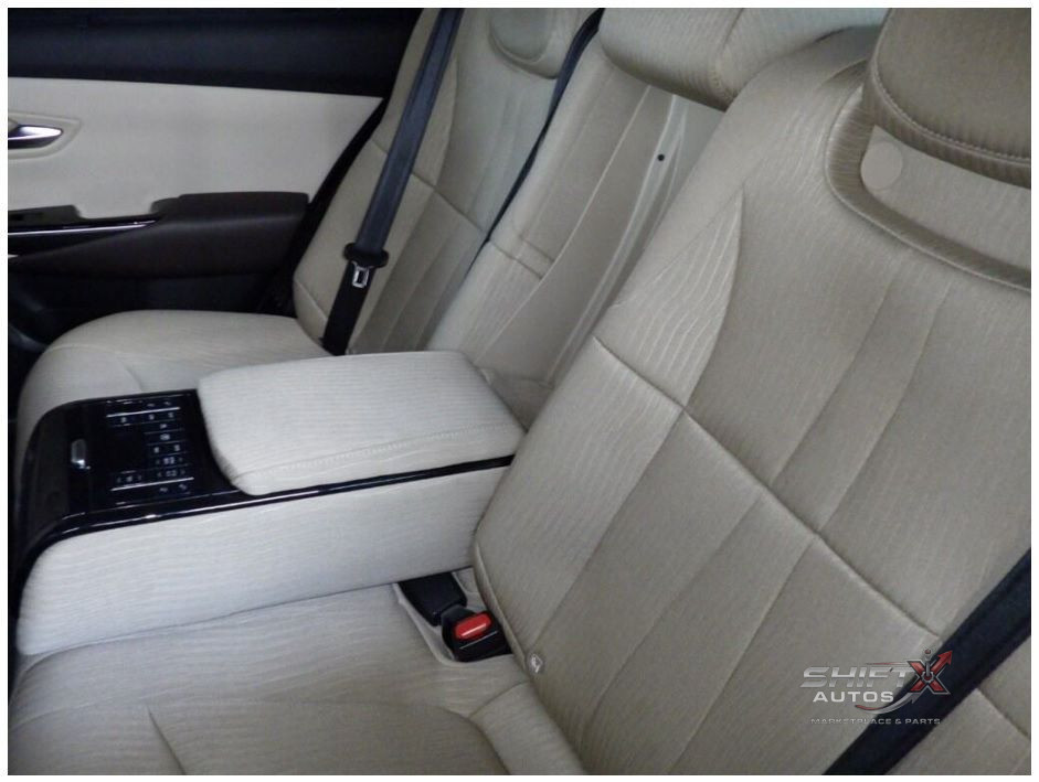 Toyota Crown G Pkg 2020 Hyb