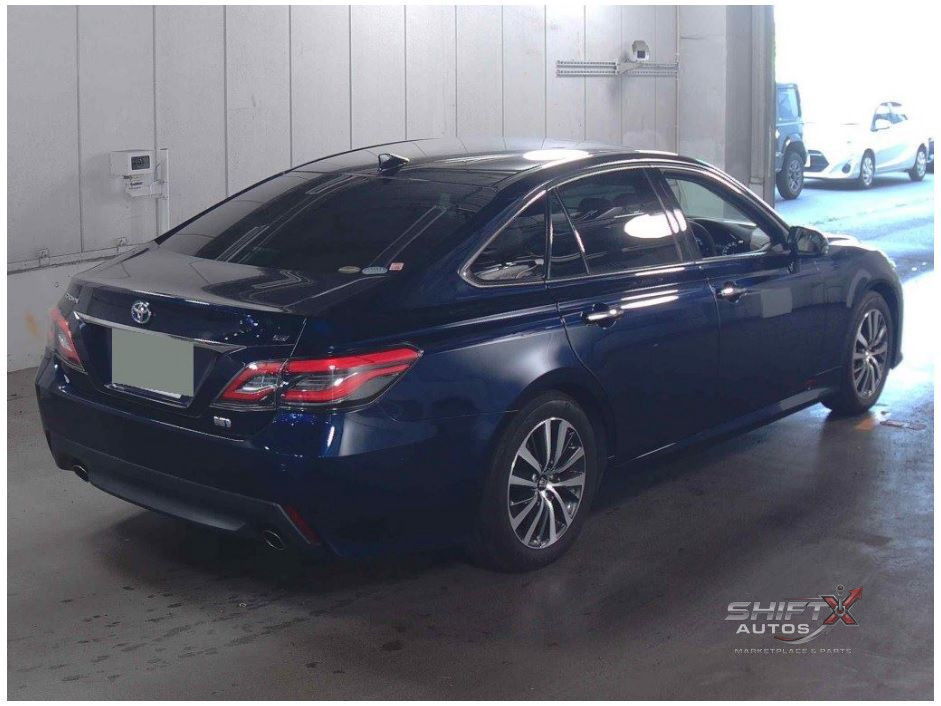 Toyota Crown G Pkg 2020 Hyb