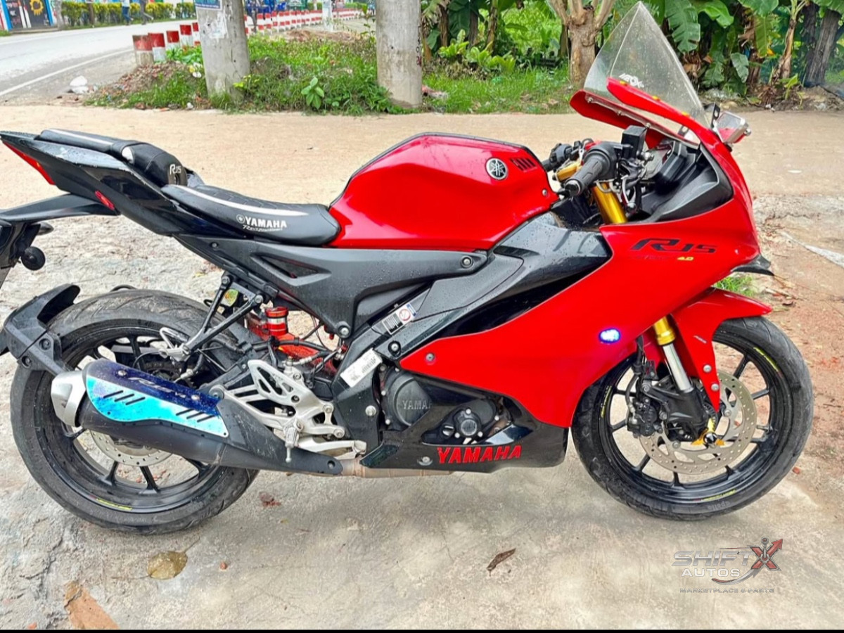 Yamaha R15 V4 2022
