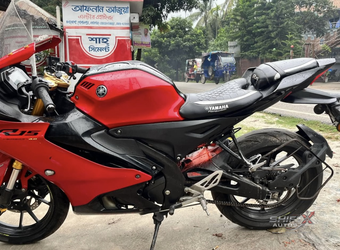 Yamaha R15 V4 2022