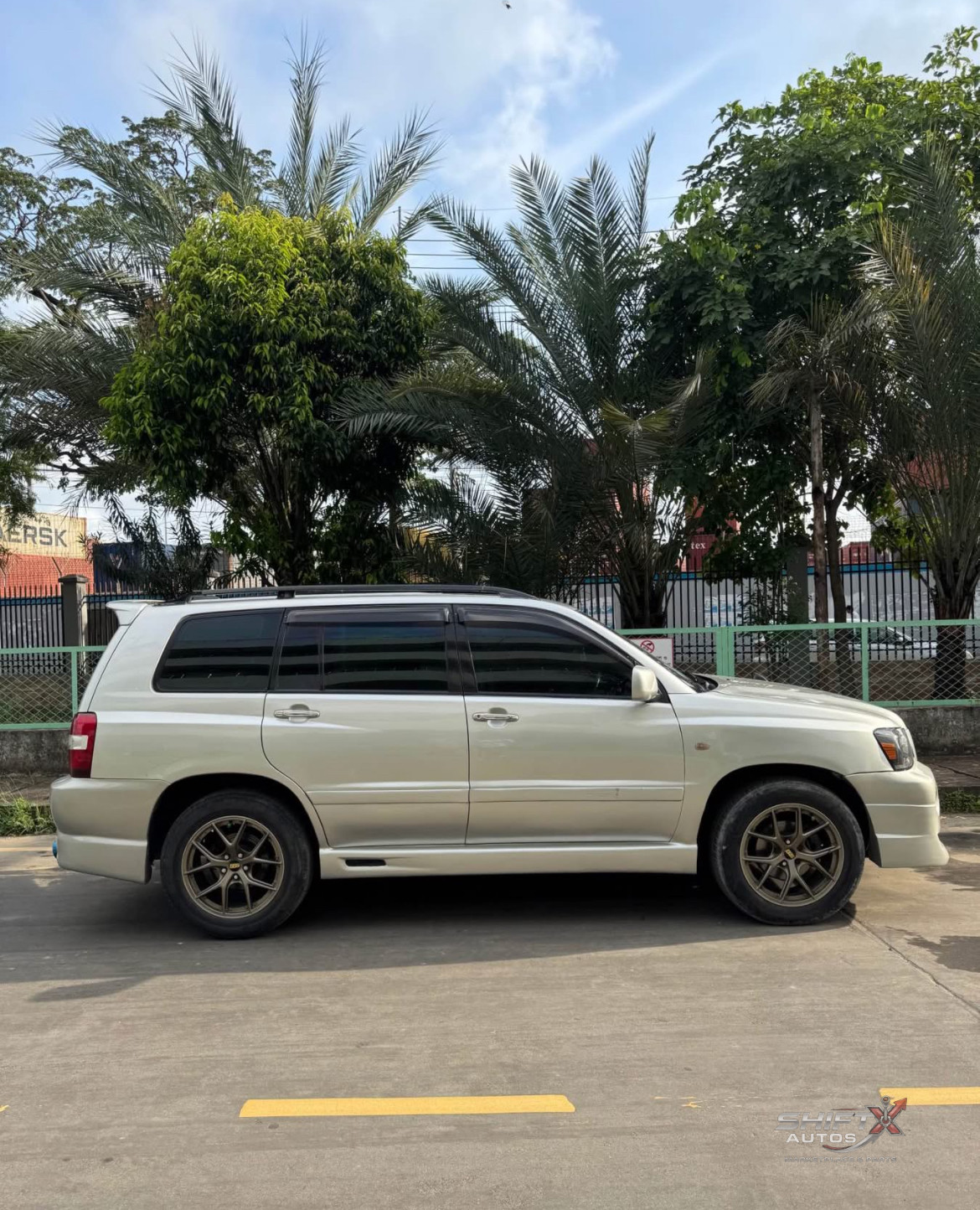 Toyota Kluger G 2001