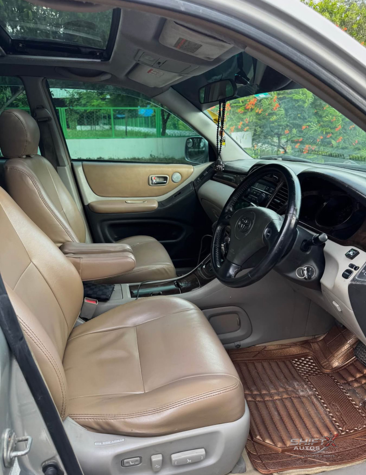 Toyota Kluger G 2001