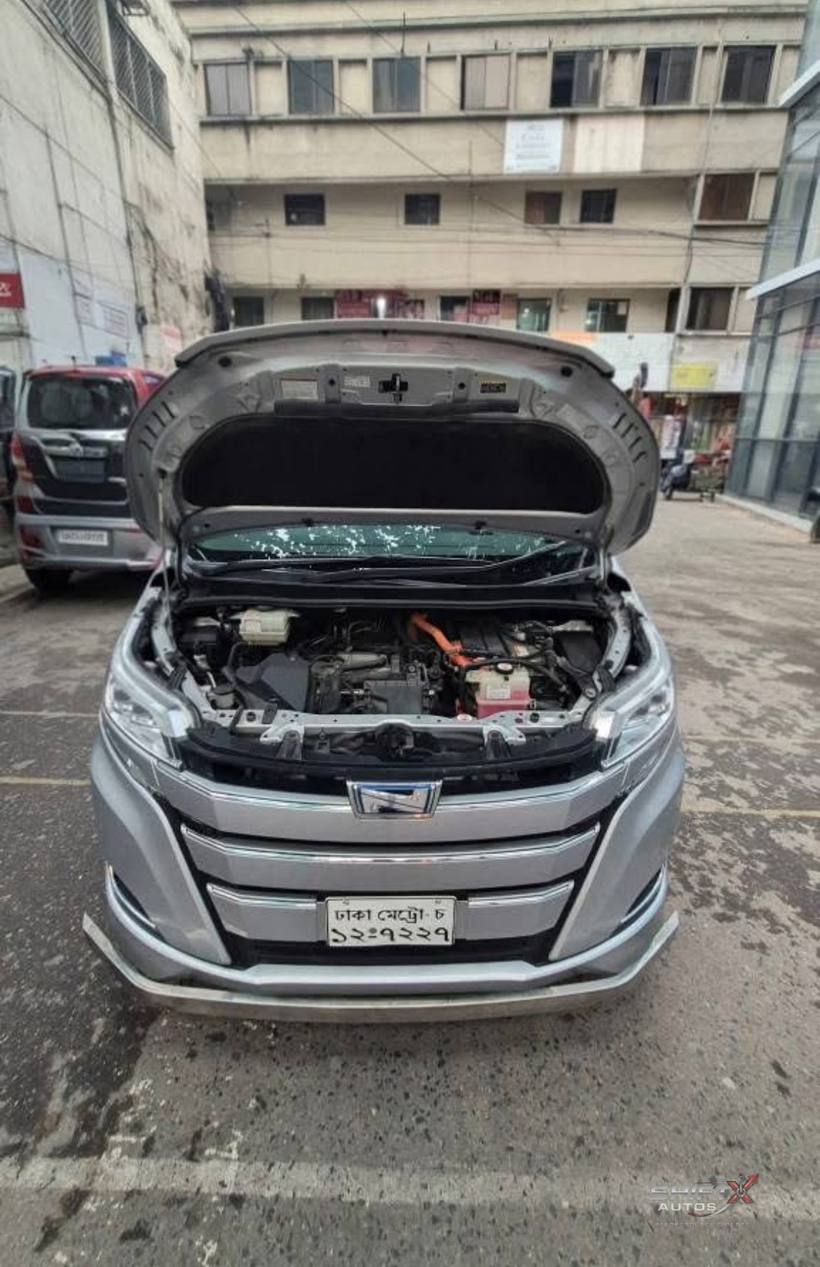 Toyota Noah Hybrid G Pkg 2019