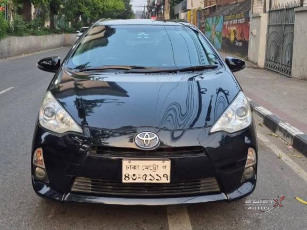 Toyota Aqua G Hybrid 2014