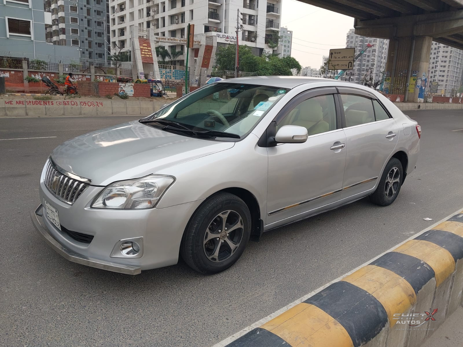 Toyota premio 2007