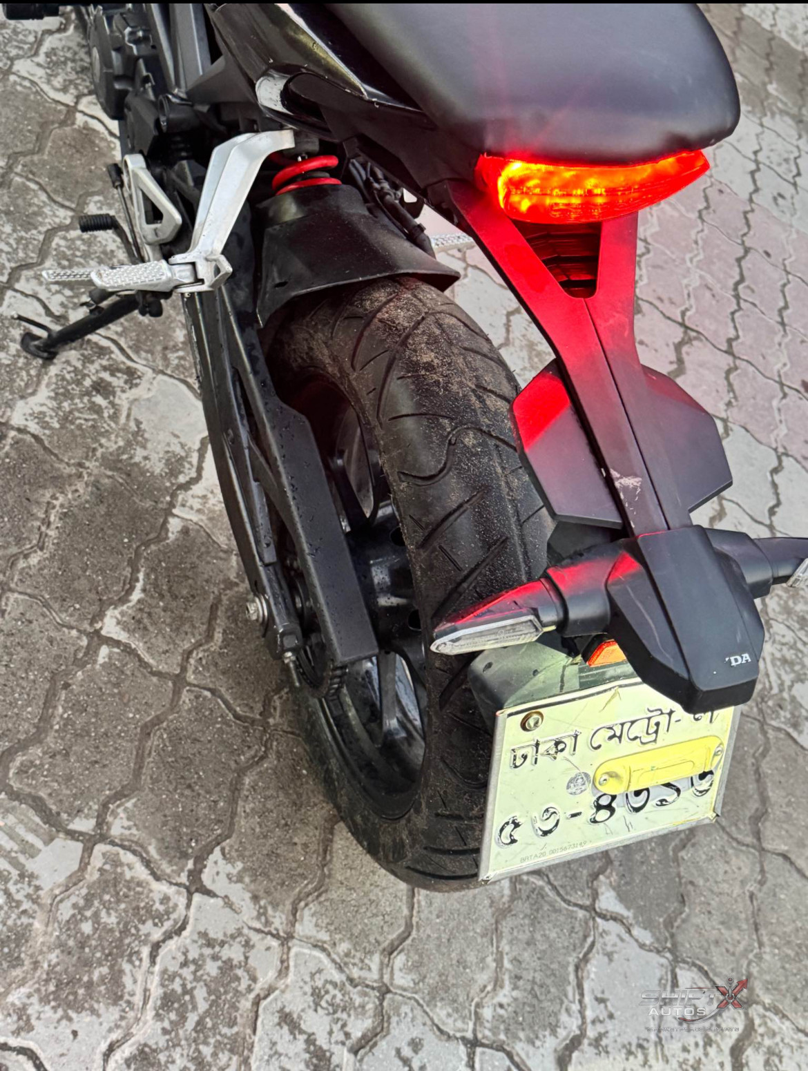 Honda CB X motion 2021