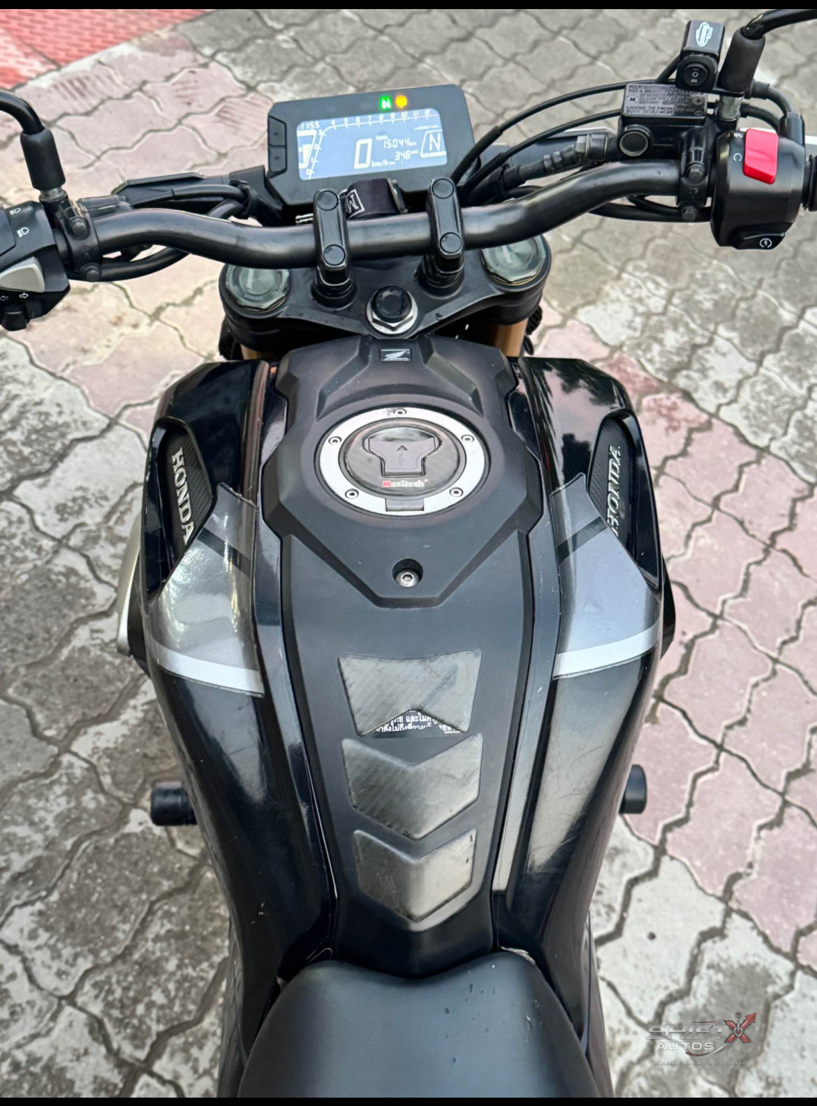 Honda CB X motion 2021