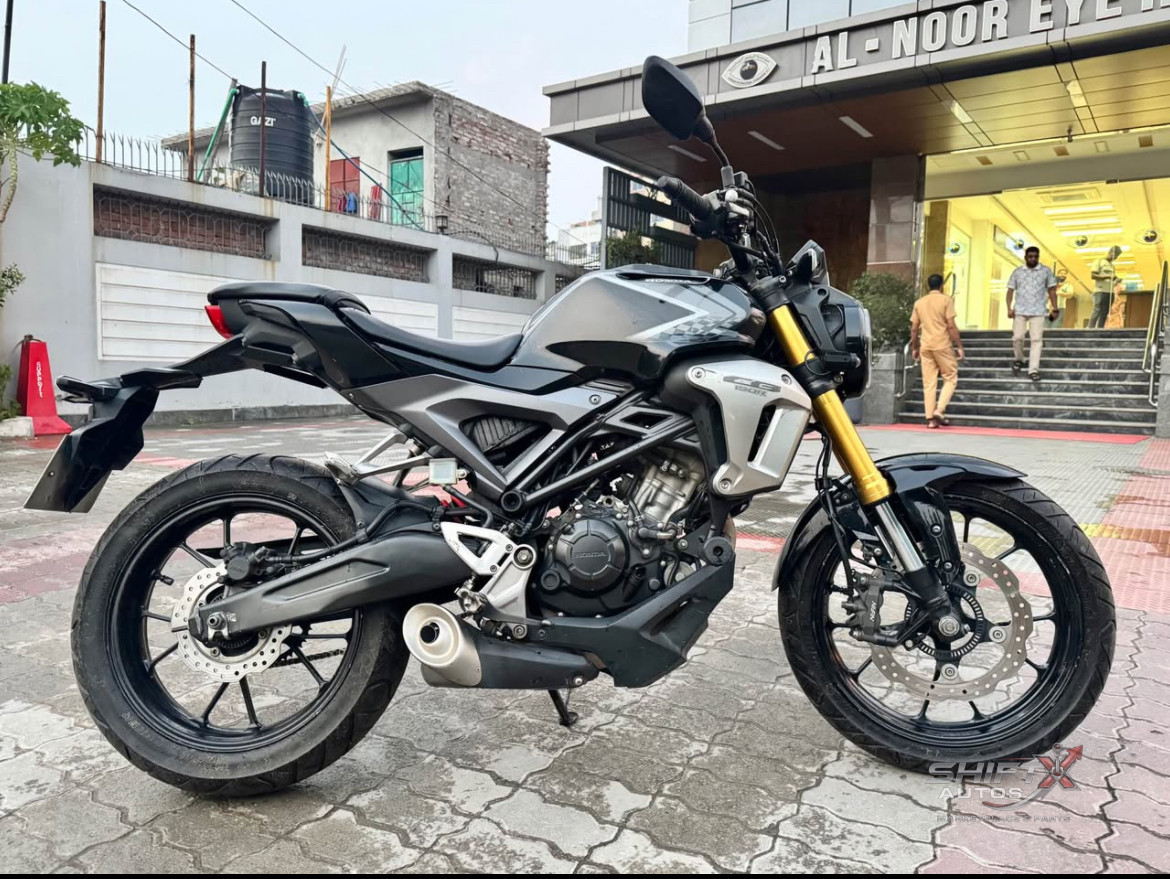 Honda CB X motion 2021