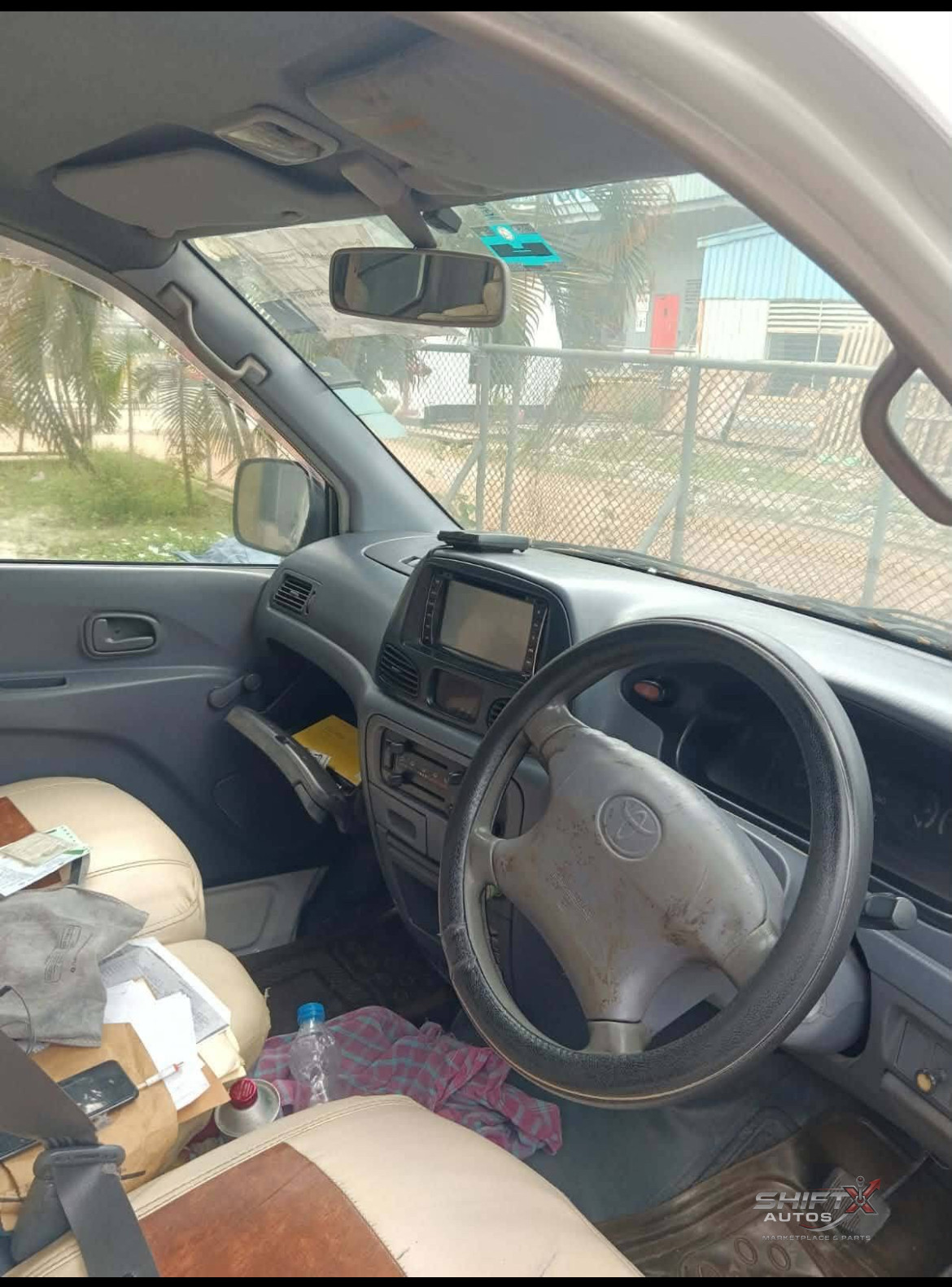Toyota Noah KR42 2003
