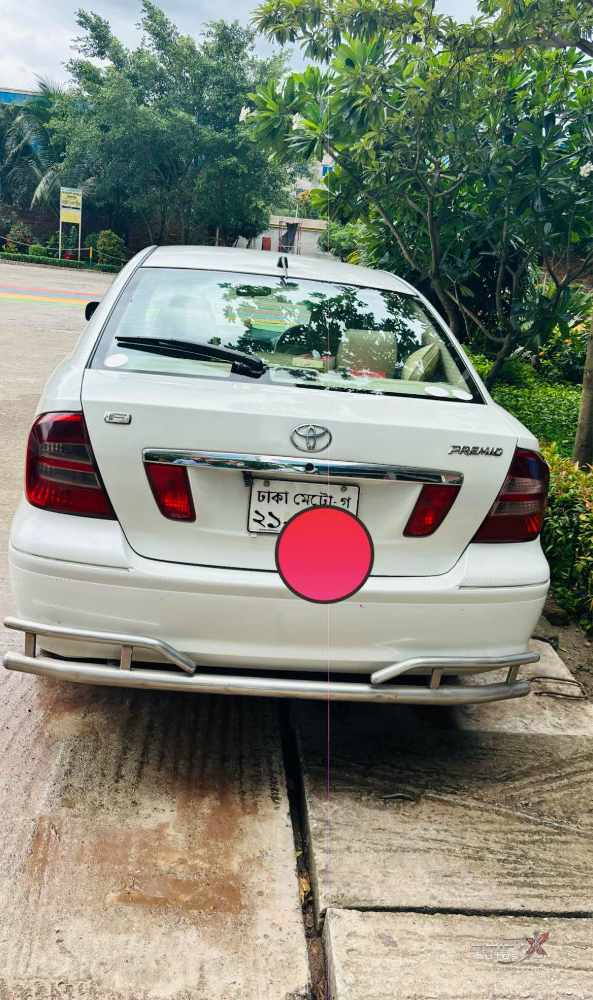 Toyota F Premio 2004