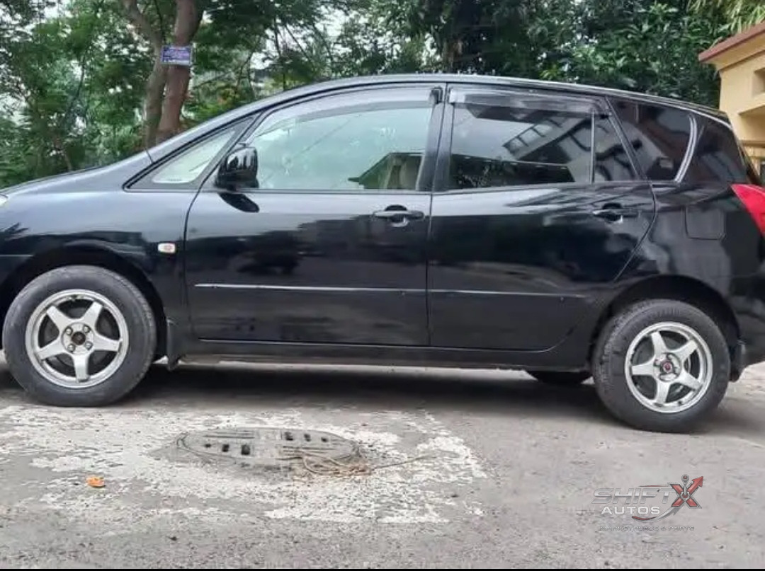 Toyota  Spacio 2007