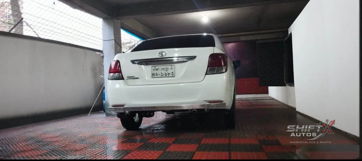 Toyota Axio 2013