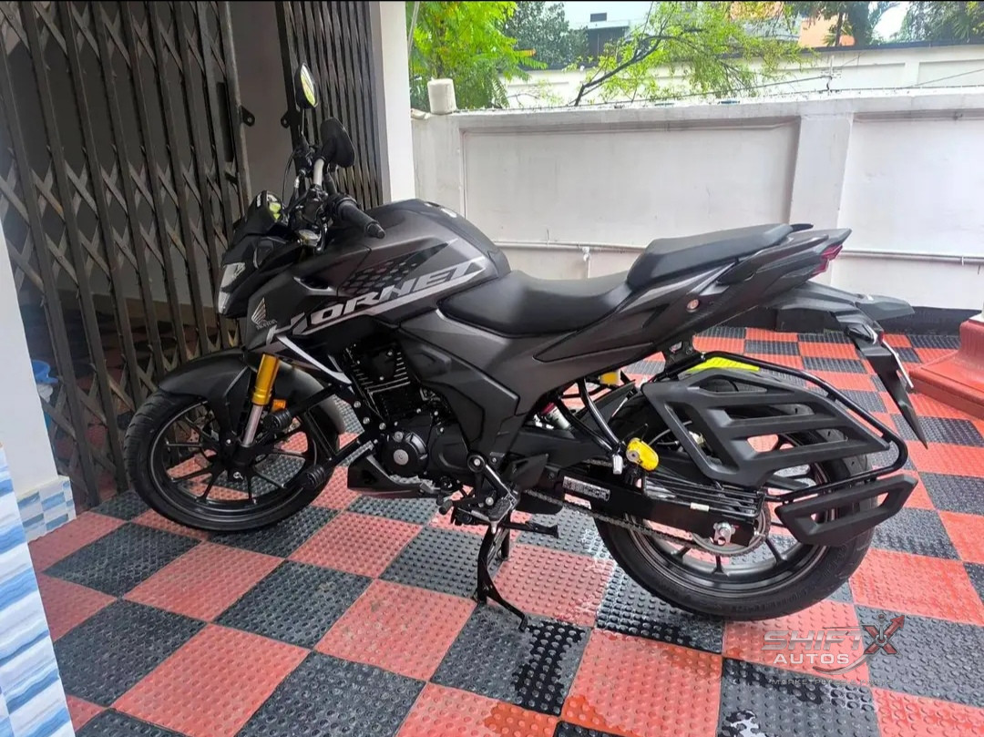 Hornet 2.0 Fi ABS