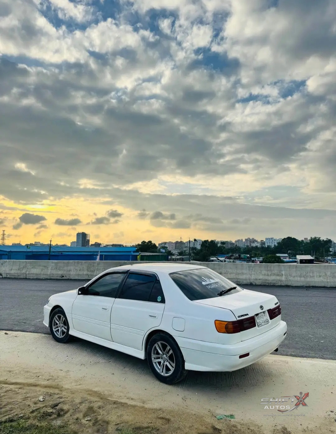 Toyota Corona premio