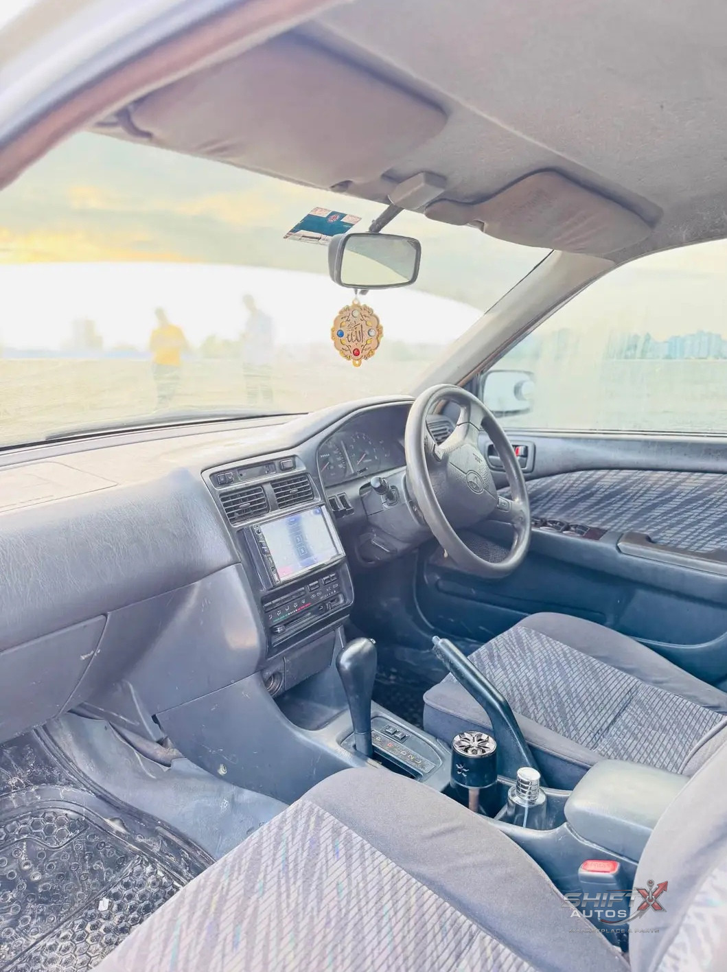 Toyota Corona premio