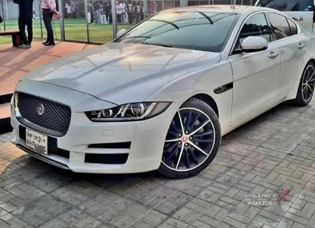 JAGUAR XE 2016
