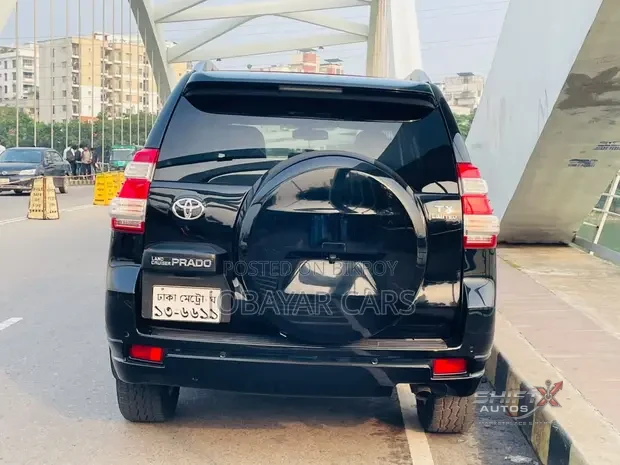 New Toyota  Land Cruiser prado 2011 black
