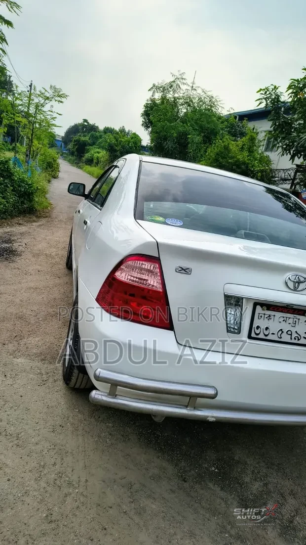 Toyota  corolla 2006 White