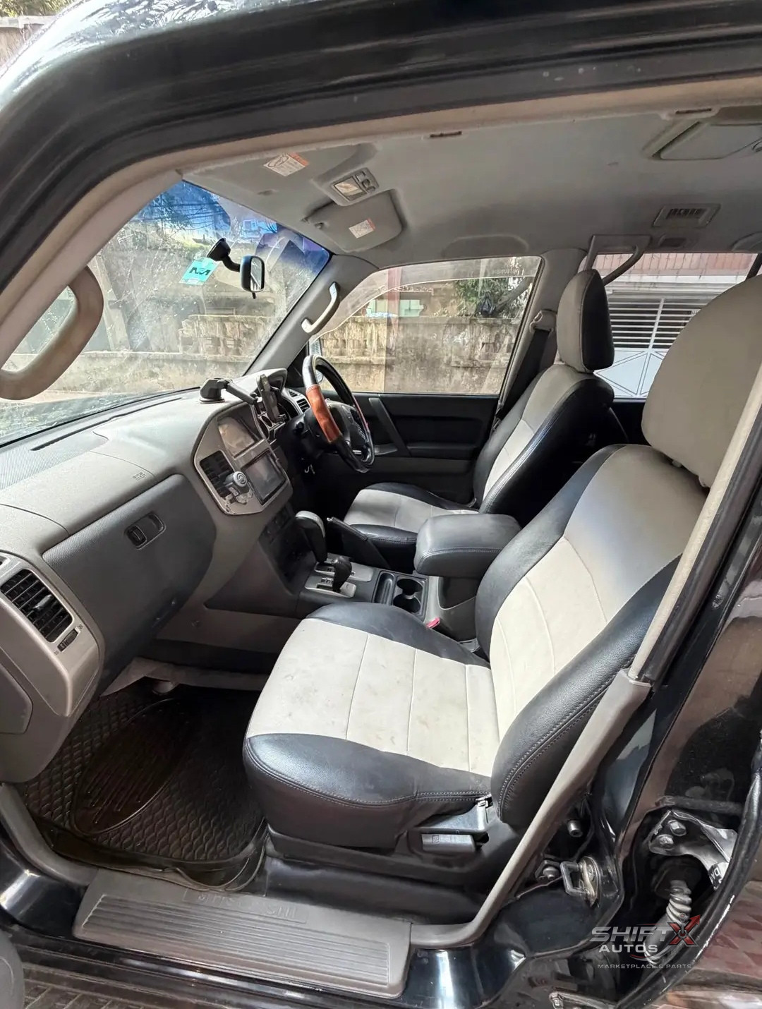 Pajero V73