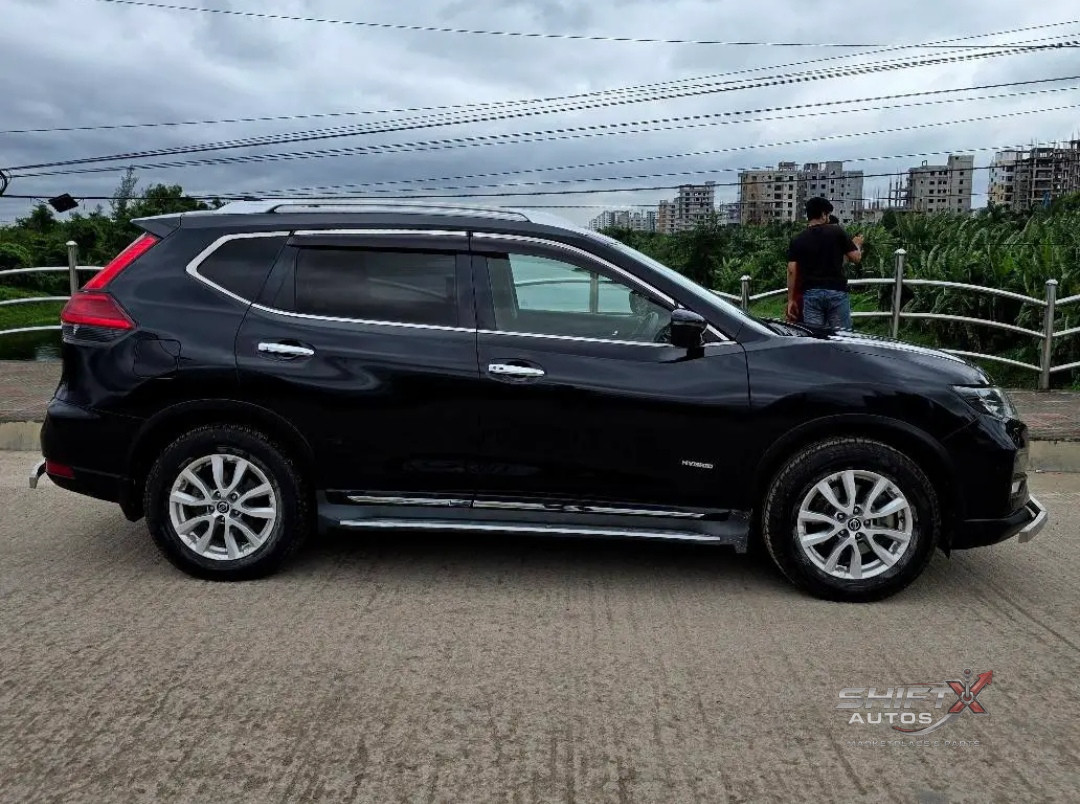 Nissan  X-Trail JDM