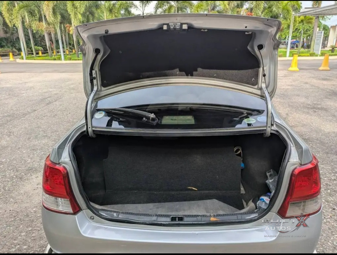 Toyota Axio X Edition 2012