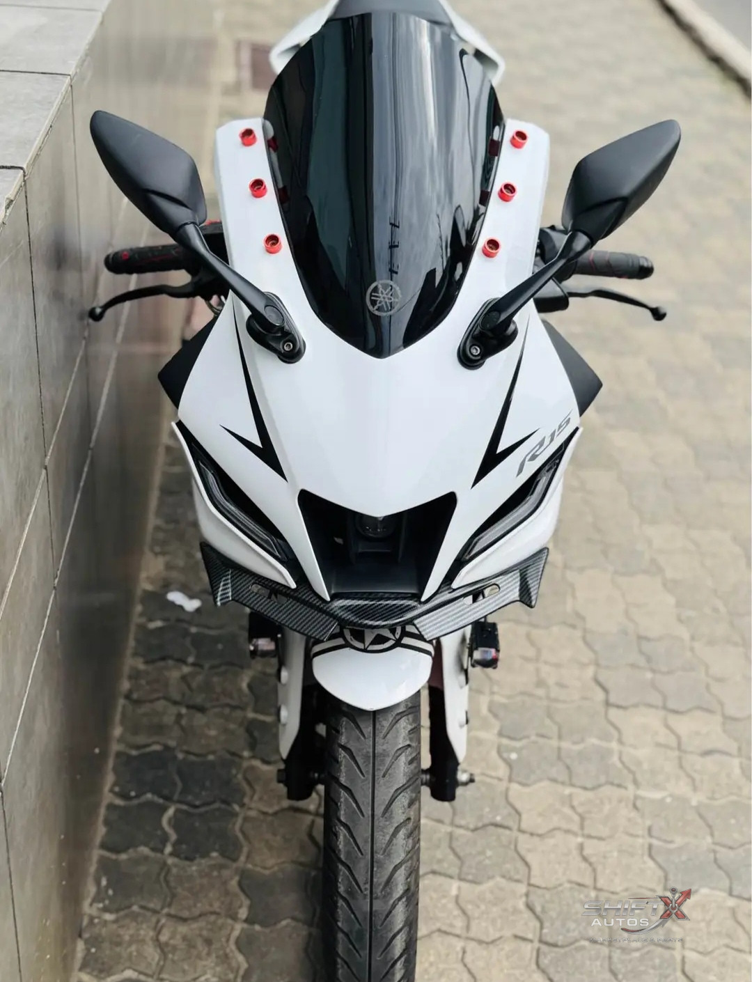 Yhamaha R15 V4
